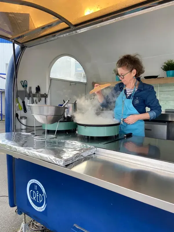 Brigitte, formatrice professionnelle en crêpes bretonnes à Nantes